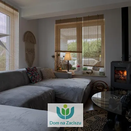 Dom Na Zaciszu ヴィラ