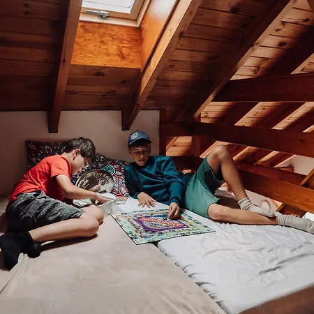 Dom Na Zaciszu ヴィラ ハジコビ